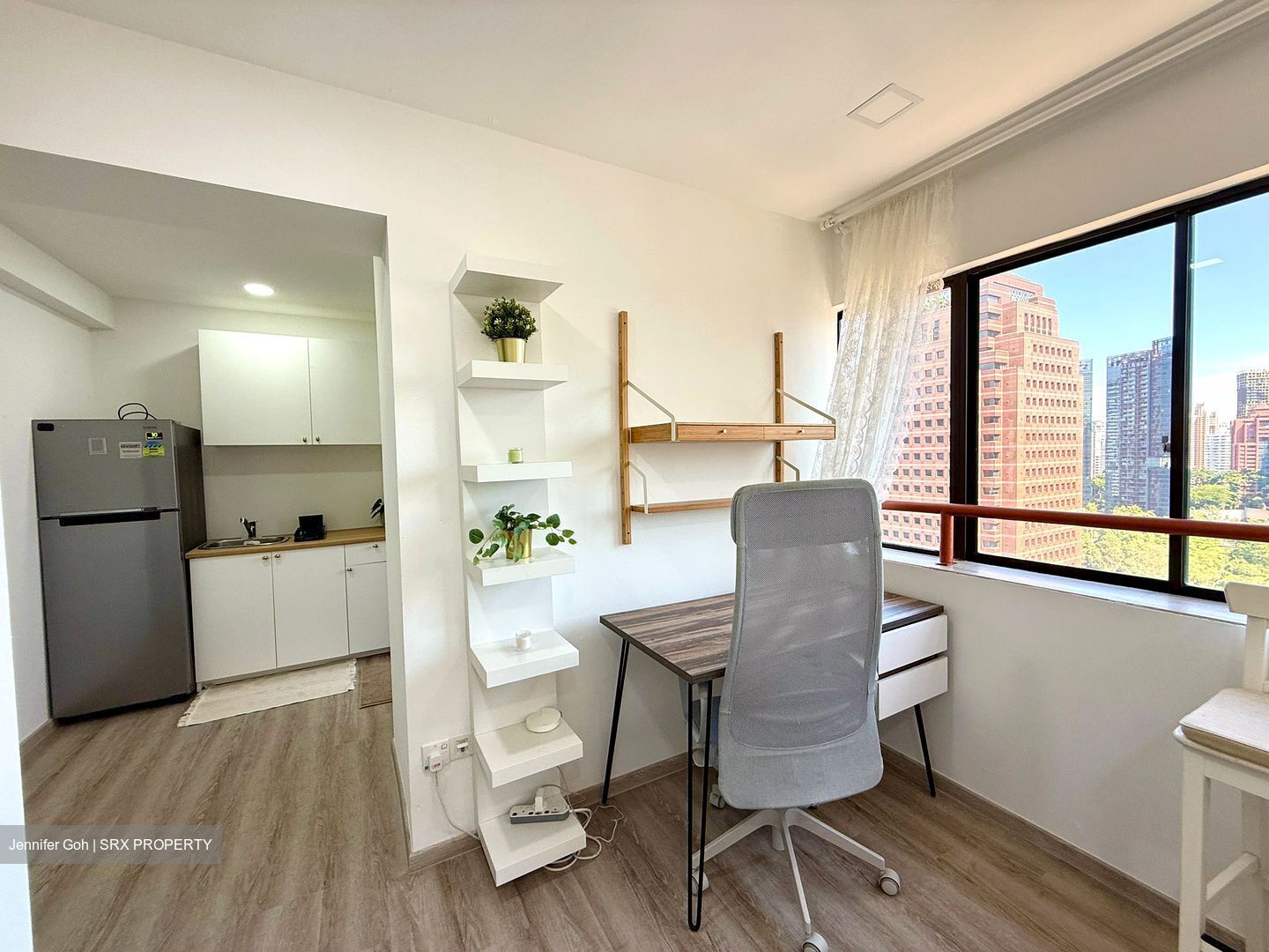 Lucky Plaza (D9), Apartment #554192721